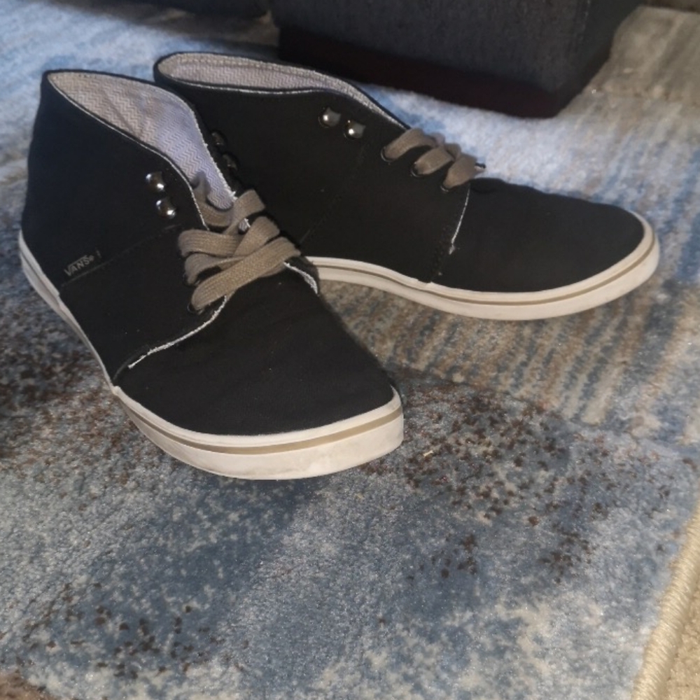 Vans Hi-tops - Picture 4 of 6